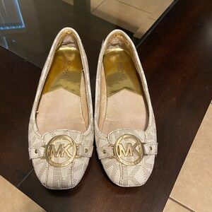 Michael Kors Shoes Size 7 M